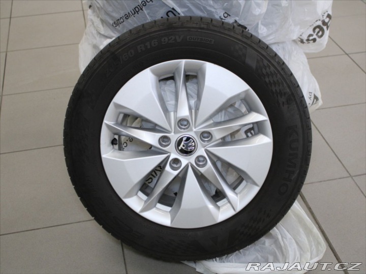 Škoda Octavia 1,5 TSi 110kW Ambi+  5L.Z 2024