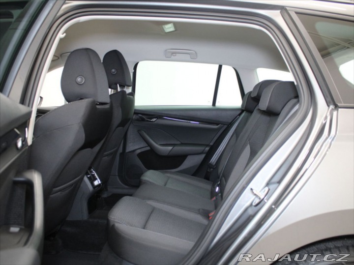 Škoda Octavia 1,5 TSi 110kW Ambi+  5L.Z 2024