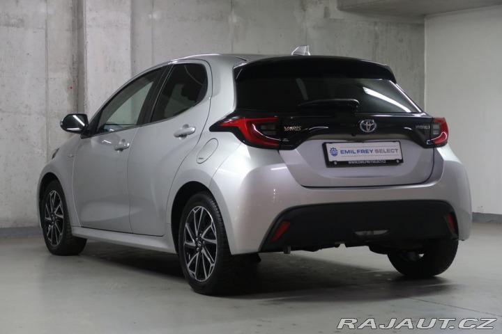 Toyota Yaris 1.5VVT-i,CZ,Comfort,AT 2021