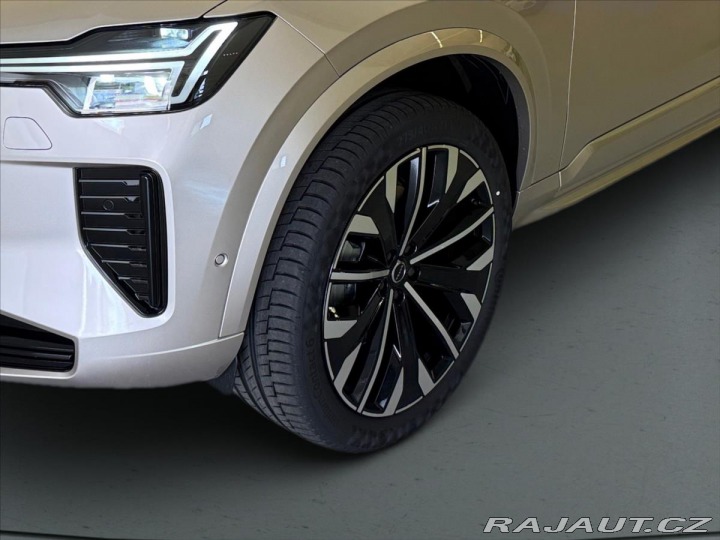 Volvo XC90 2,0 B5 AWD Dark Plus 7609 2025