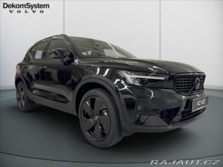 Volvo XC40 2,0 B3 FWD Plus Black Ed 2025