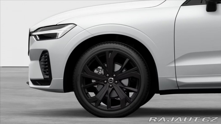 Volvo XC60 2,0 B5 AWD Plus Black Ed 2025