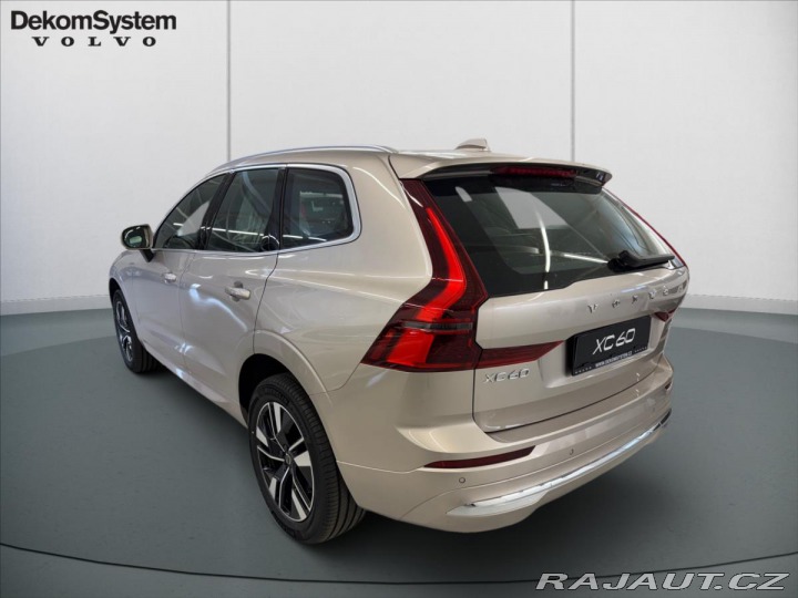 Volvo XC60 2,0 B5 AWD Plus Bright 94 2025