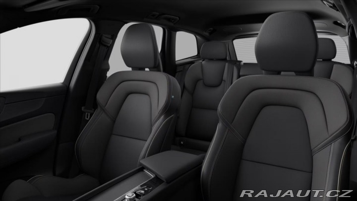 Volvo XC60 2,0 B5 AWD Plus Black Ed 2025