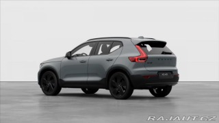 Volvo XC40 2,0 B3 FWD Plus Black Ed 2025