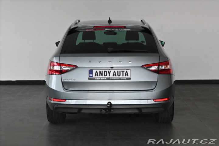 Škoda Superb 2,0 TDI 110 kW*DSG*STYLE* 2020