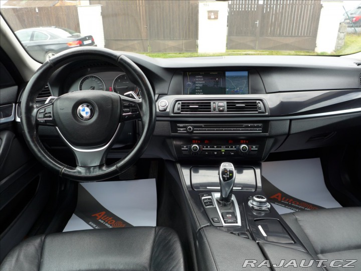 BMW 5 525XD NAVI,PANO,KAMERA,1M 2012