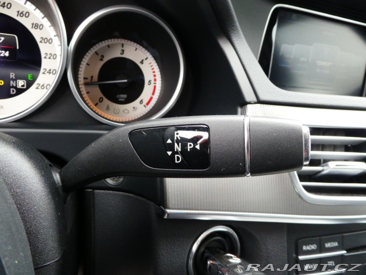 Mercedes-Benz E E220 BlueTec 125kW REZERV 2016