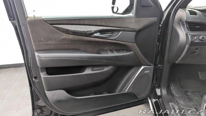 Cadillac Escalade PLATINUM 4WD 2015