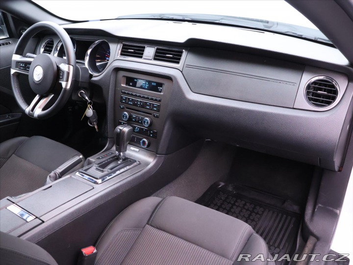 Ford Mustang 3,7 V6 227kW 2014