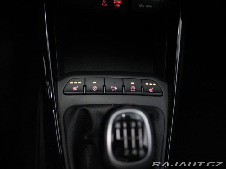 Kia Stonic 1,4 CVVT 73kW Premium 73t 2018