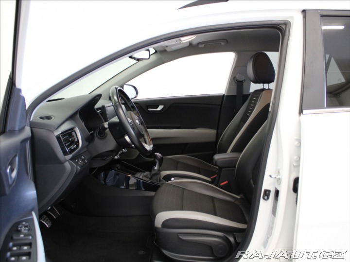 Kia Stonic 1,4 CVVT 73kW Premium 73t 2018