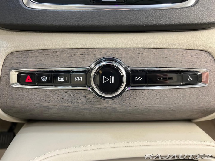Volvo XC90 B6 AWD INSCRIPTION, PANO, 2020