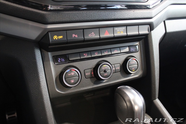 Volkswagen Amarok V6 TDI 4MOTION Highline D 2018