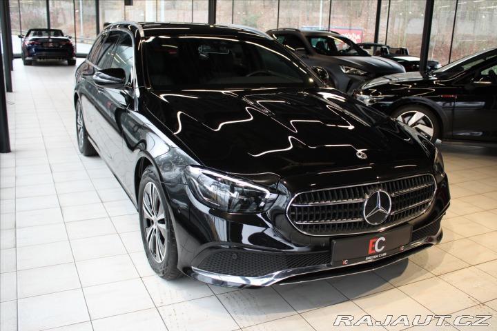 Mercedes-Benz E 220 d 4MATIC kombi 9G Ava 2023
