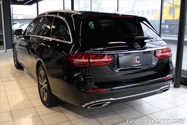 Mercedes-Benz E 220 d 4MATIC kombi 9G Ava 2023