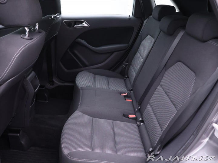 Mercedes-Benz B 1,5 CDI Style LED navi se 2015