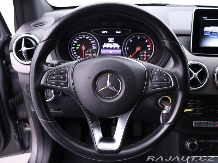 Mercedes-Benz B 1,5 CDI Style LED navi se 2015
