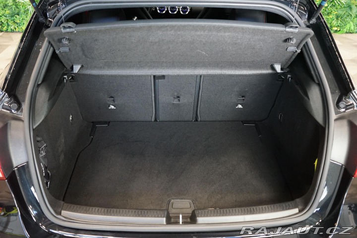 Mercedes-Benz A A35 AMG 4M Záruka Burm 2022