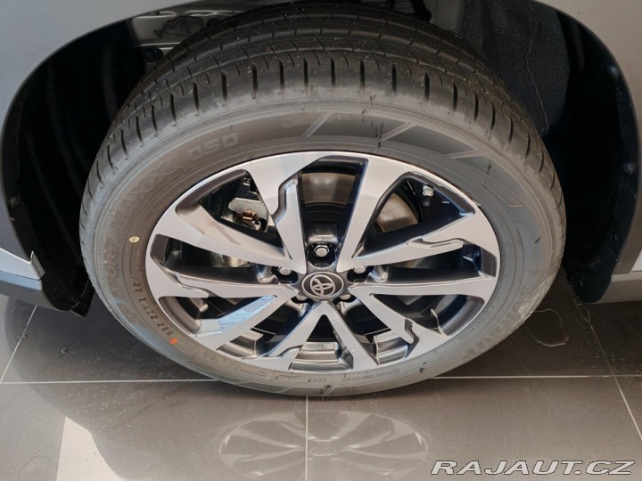 Toyota Corolla Cross 2,0 Hybrid e-CVT Style Te 2025