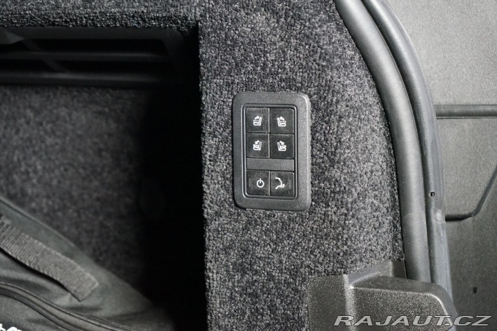 Land Rover Range Rover SDV8 Vogue Pano HUD Nez.T 2015