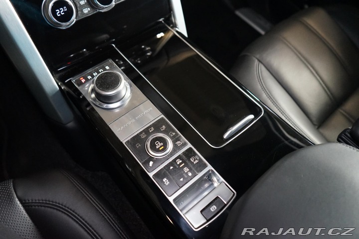 Land Rover Range Rover SDV8 Vogue Pano HUD Nez.T 2015
