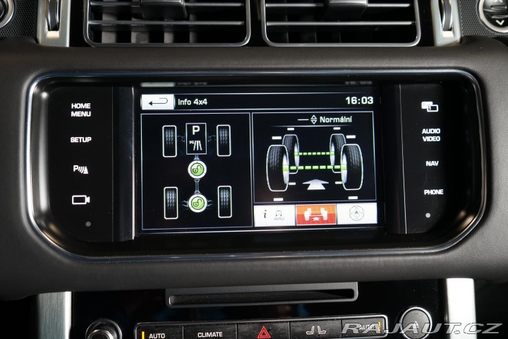 Land Rover Range Rover SDV8 Vogue Pano HUD Nez.T 2015