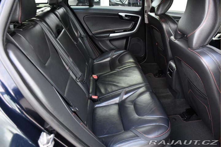 Volvo V60 2,0D NAVI 2016