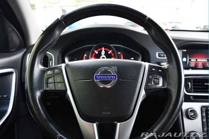 Volvo V60 2,0D NAVI 2016