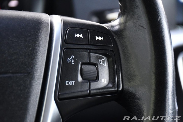 Volvo V60 2,0D NAVI REZERVACE 2016