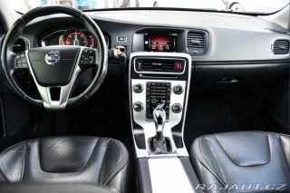 Volvo V60 2,0D NAVI 2016