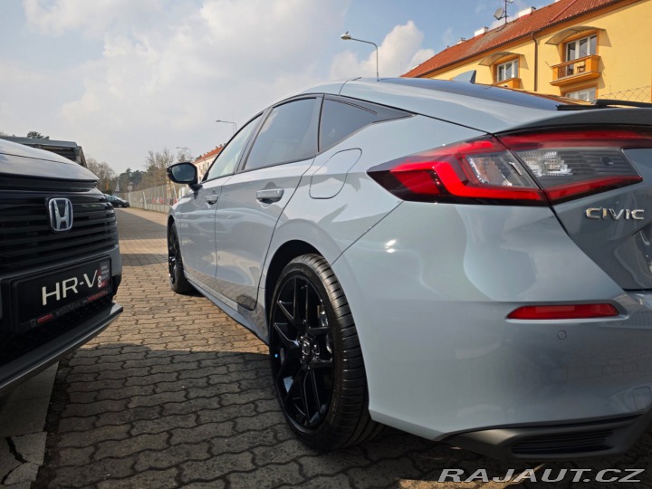 Honda Civic 2.0 e:HEV SPORT GREY 135k 2025