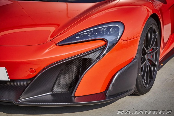 McLaren 675LT 2015