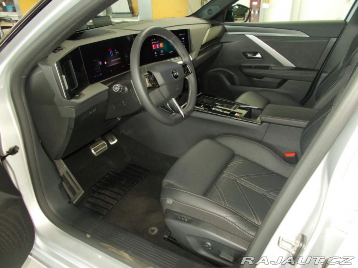 Opel Astra GSe ST PHEV 1.6 PHEV (165 2025