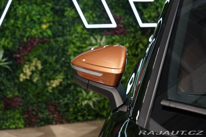 Škoda Enyaq iV 80 Founders Edition NezTo 2022