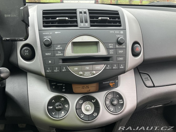 Toyota RAV4  2008