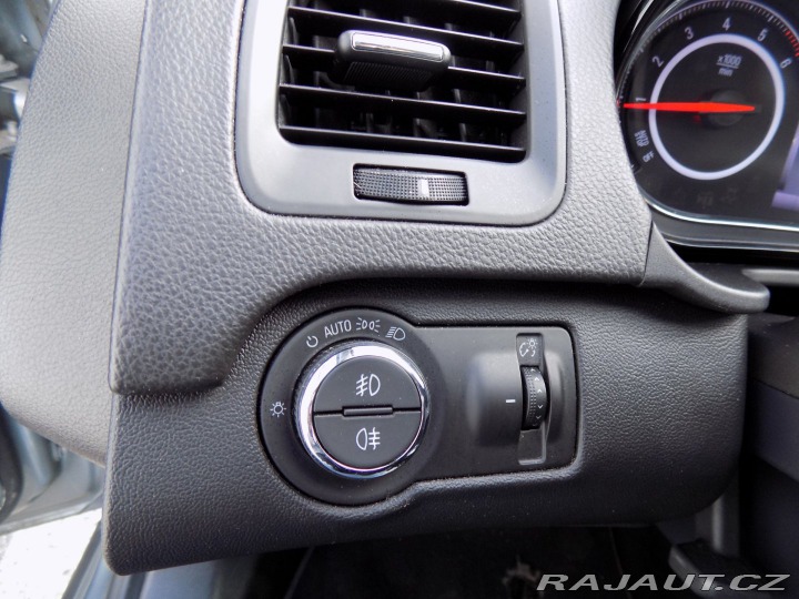 Opel Insignia 2.0CDTi/Cosmo/4x4/Bi-xeno 2015