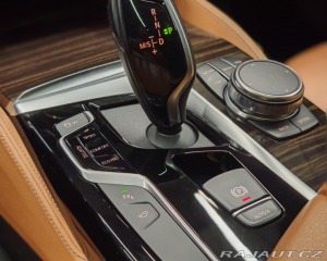 BMW 5 530d xD M-Sport ACC komfo 2018