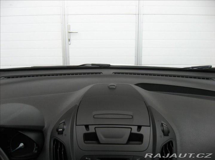Ford Tourneo Courier 1,6 TDCI 95PS Trend 2015