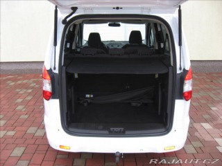 Ford Tourneo Courier 1,6 TDCI 95PS  Trend 2015