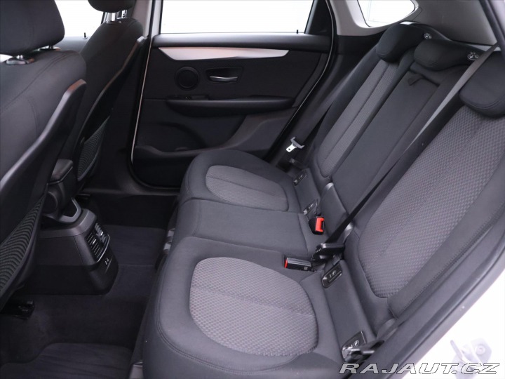 BMW 2 1,5 218i ADVANTAGE CZ Xen 2019