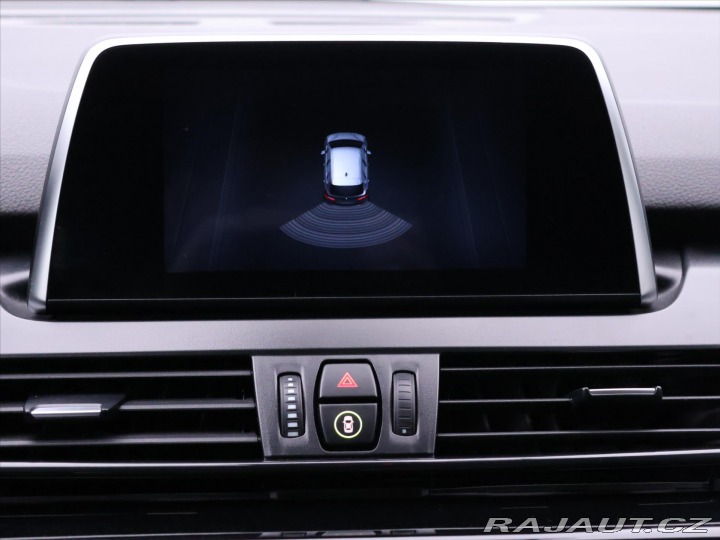 BMW 2 1,5 218i ADVANTAGE CZ Xen 2019