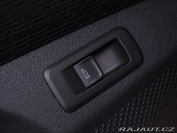 Škoda Octavia 2,0 TSI 140kW DSG Style C 2022