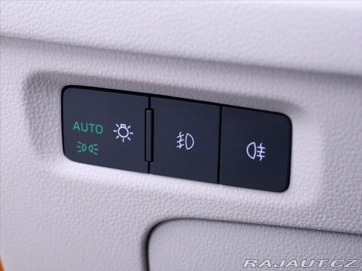 Škoda Octavia 2,0 TSI 140kW DSG Style C 2022