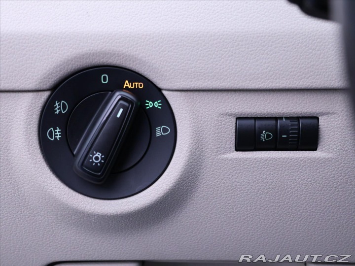 Škoda Octavia 1,6 TDI 77kW CZ DSG Tempo 2013