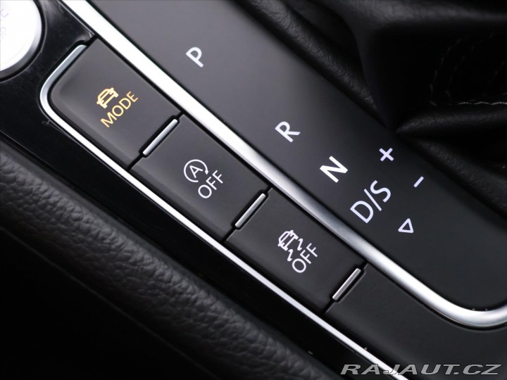 Volkswagen Golf 2,0 TSI R 221kW DSG 4Moti 2015