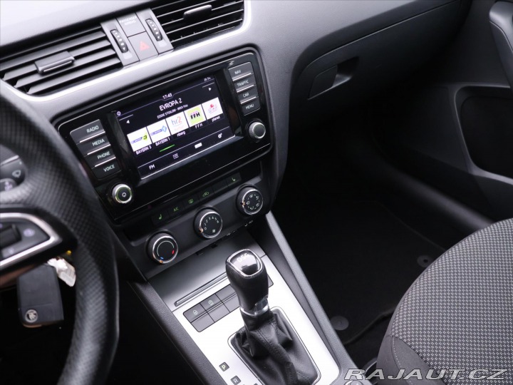 Škoda Octavia 2,0 TDI 110kW DSG Serv. K 2015