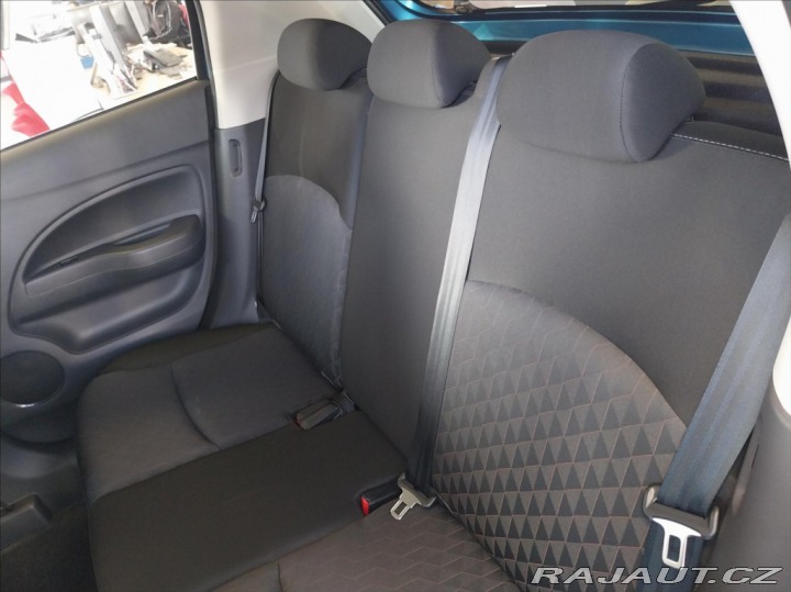 Mitsubishi Space Star 1.2 CVT INVITE 2025