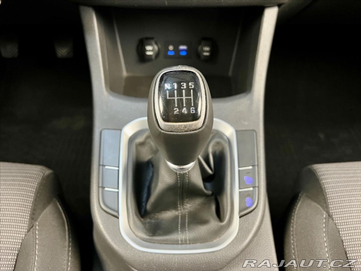 Hyundai i30 1,6 CRDi ENTRY KOMBI, TEM 2018