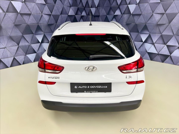 Hyundai i30 1,6 CRDi ENTRY KOMBI, TEM 2018